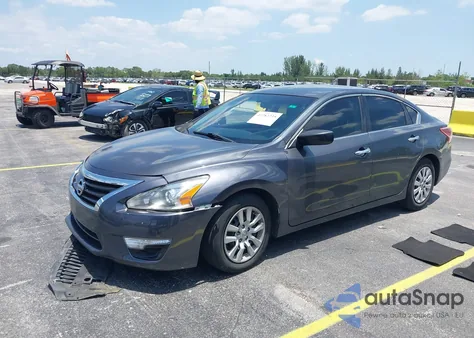 2013 Nissan Altima 2.5 S z USA, uszkodzony, nr VIN 1N4AL3APXDN467367